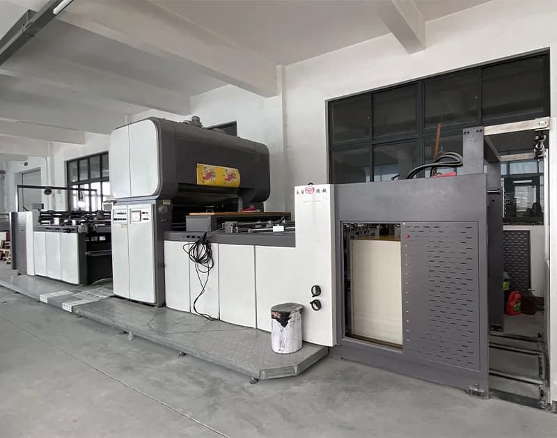 Fully automatic laminating machine